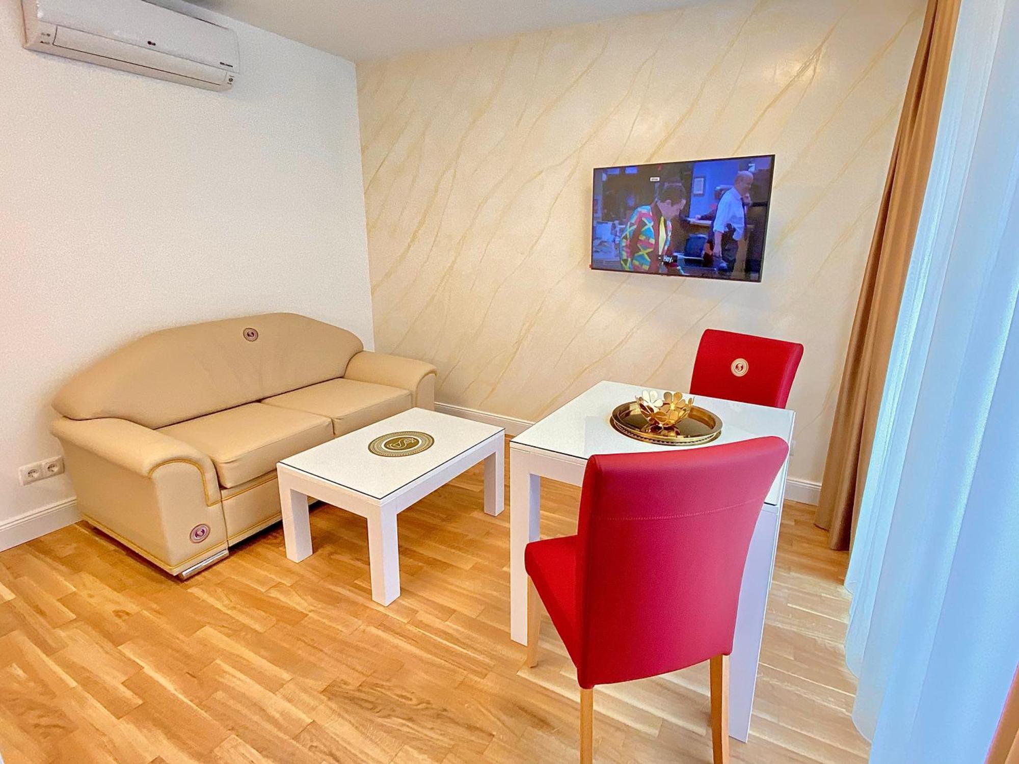 Steiner Residences Rembrandt Appartement *